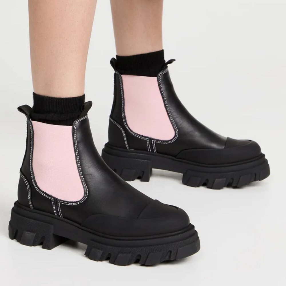 GANNI Black and Pink Lug Sole Leather Ankle Chelsea Boots